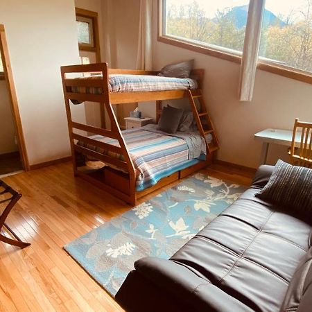 Eagle Peak Guesthouse Eagle River Экстерьер фото